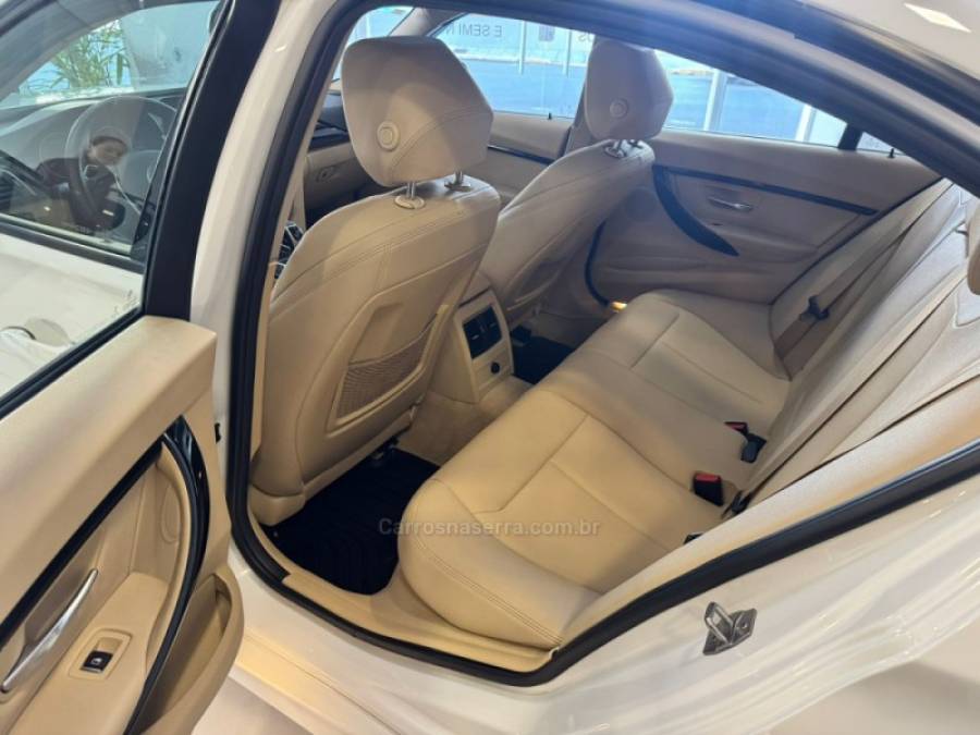 BMW - 328I - 2016/2017 - Branca - R$ 154.900,00
