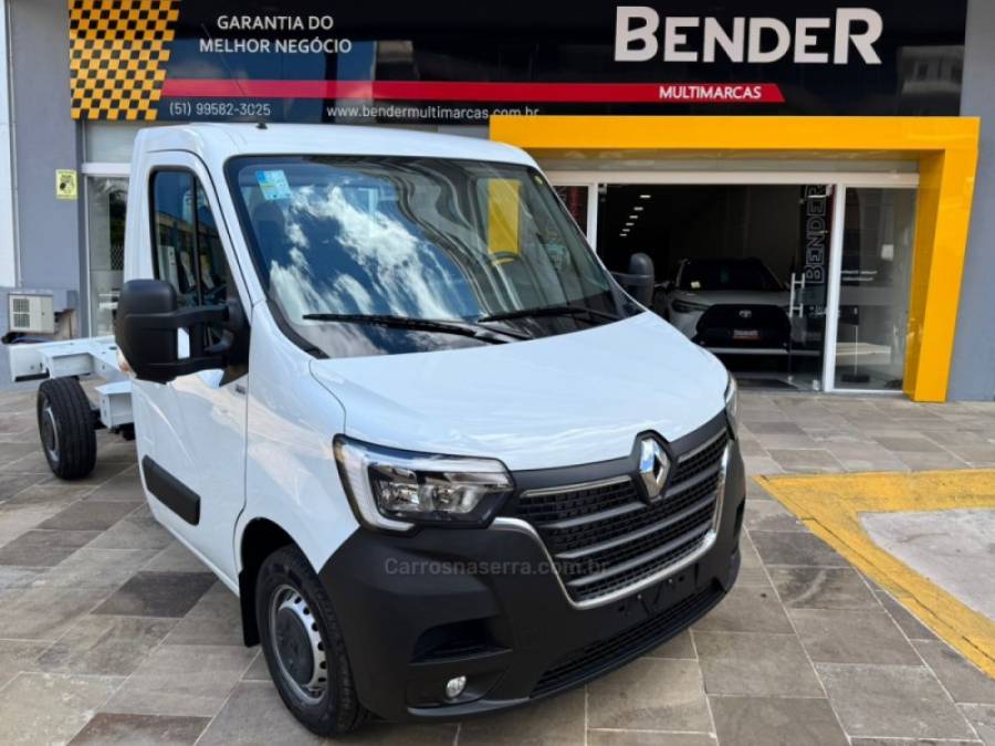 RENAULT - MASTER - 2024/2025 - Branca - Sob Consulta