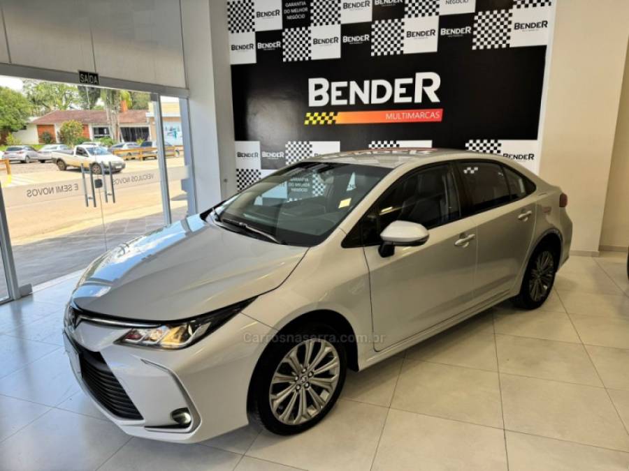 TOYOTA - COROLLA - 2019/2020 - Prata - R$ 124.900,00