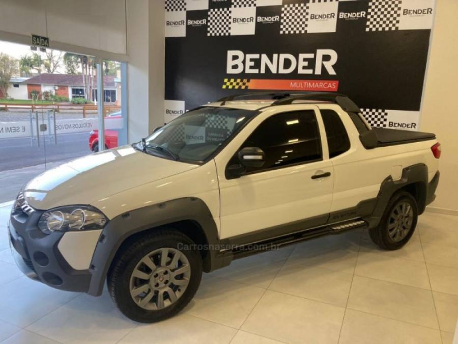 FIAT - STRADA - 2013/2014 - Branca - R$ 58.900,00