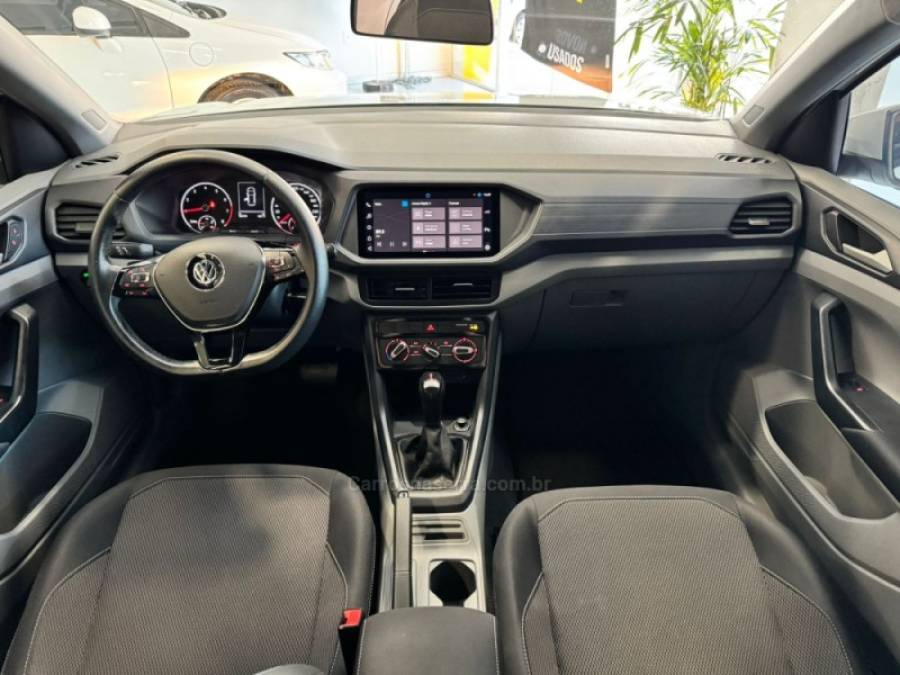 VOLKSWAGEN - T-CROSS - 2021/2021 - Branca - R$ 101.900,00