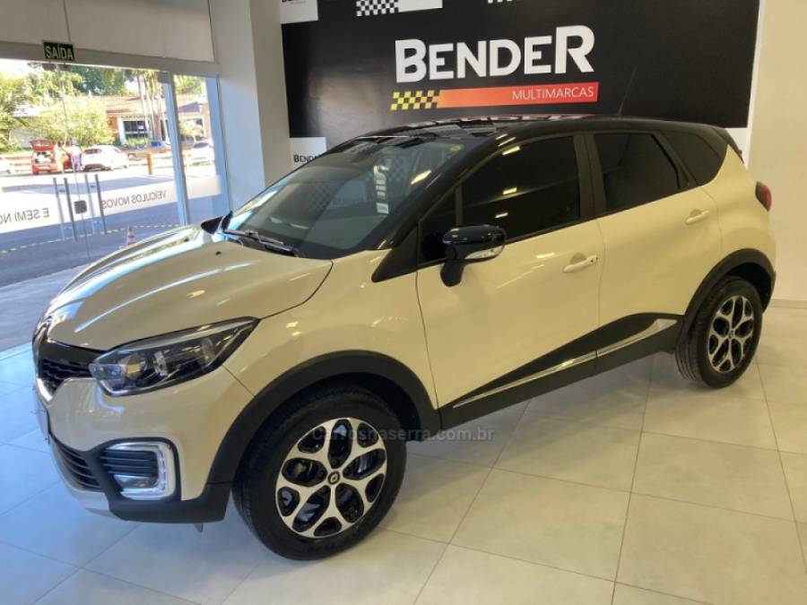 RENAULT - CAPTUR - 2018/2019 - Bege - R$ 78.900,00