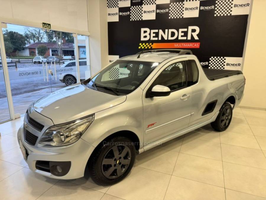 CHEVROLET - MONTANA - 2011/2012 - Prata - R$ 47.900,00