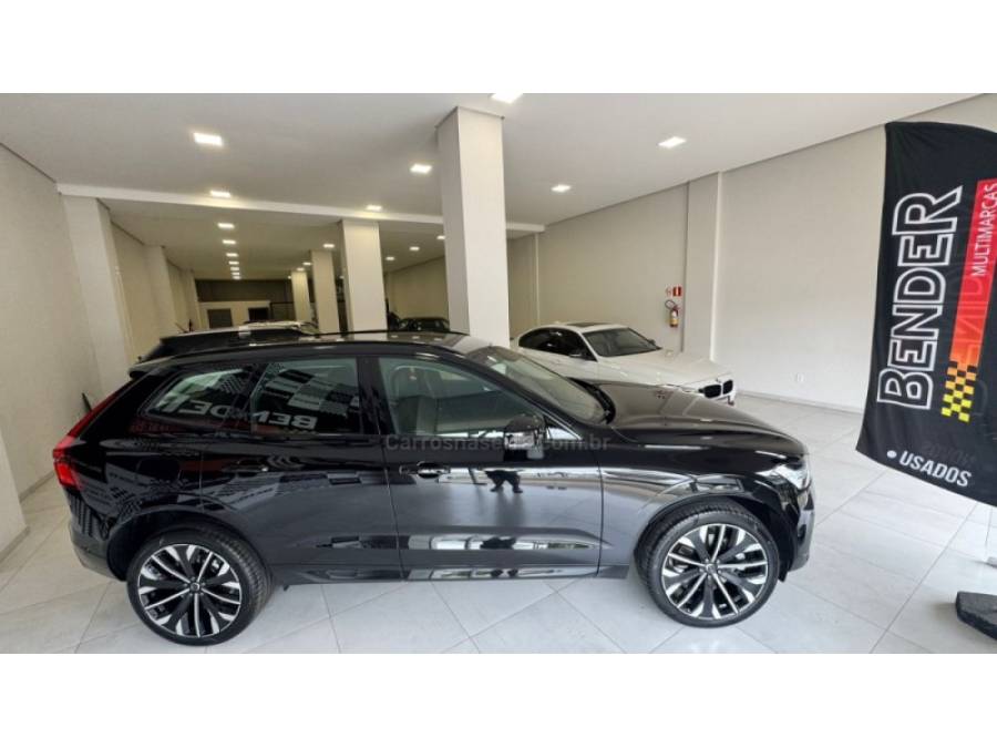 VOLVO - XC60 - 2025/2026 - Preta - Sob Consulta