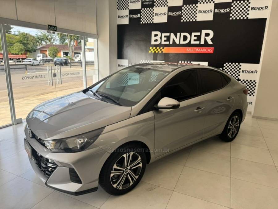 HYUNDAI - HB20S - 2023/2024 - Prata - R$ 96.900,00