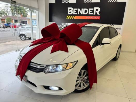 HONDA - CIVIC - 2012/2013 - Branca - R$ 70.900,00