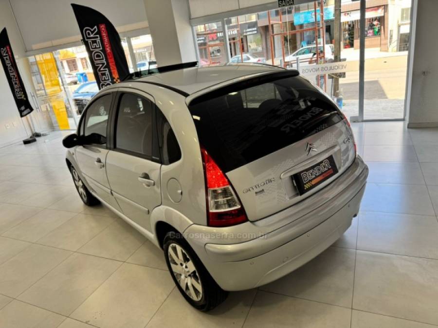 CITROËN - C3 - 2011/2012 - Prata - R$ 38.900,00